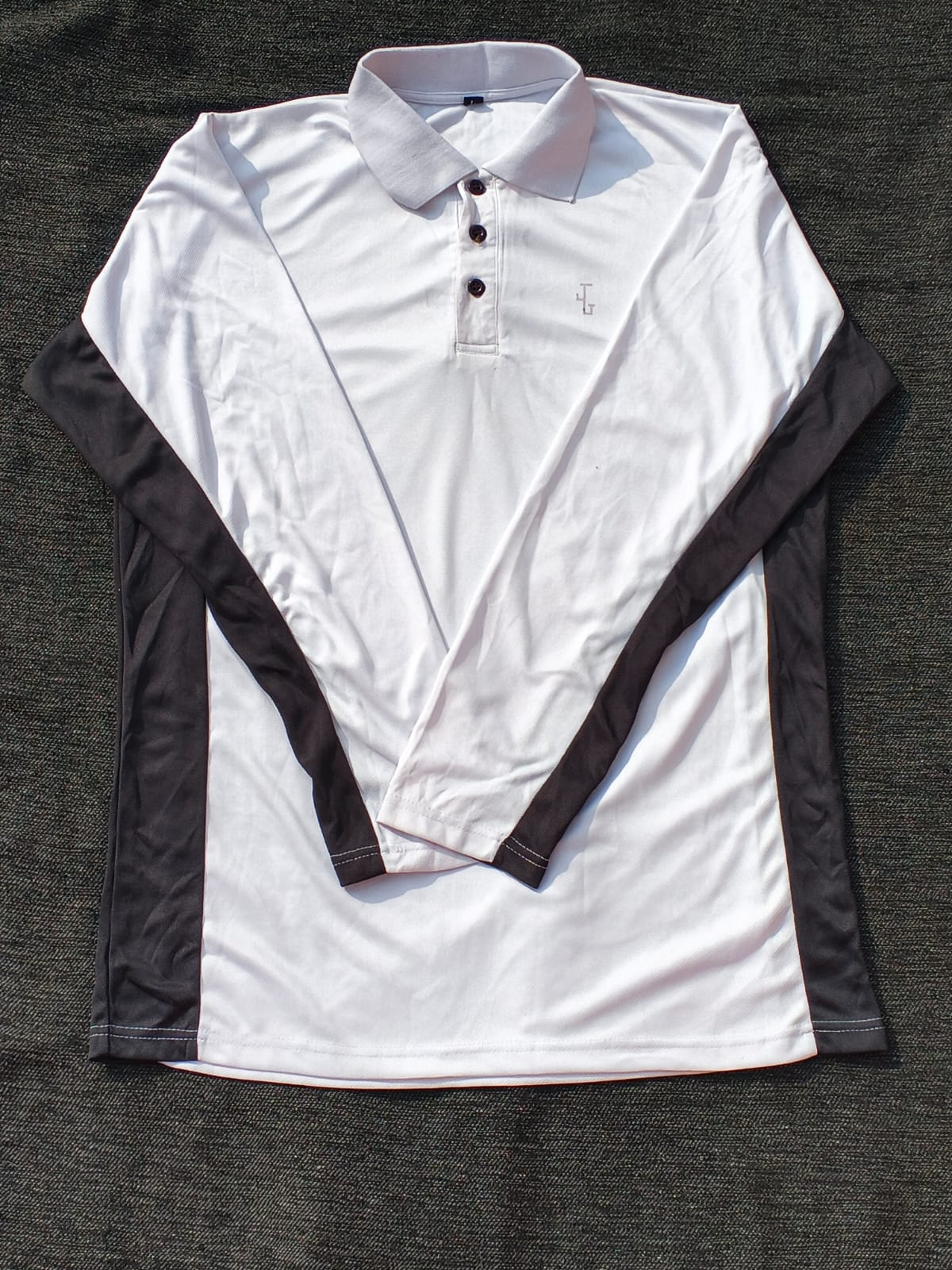 Classic White Performance